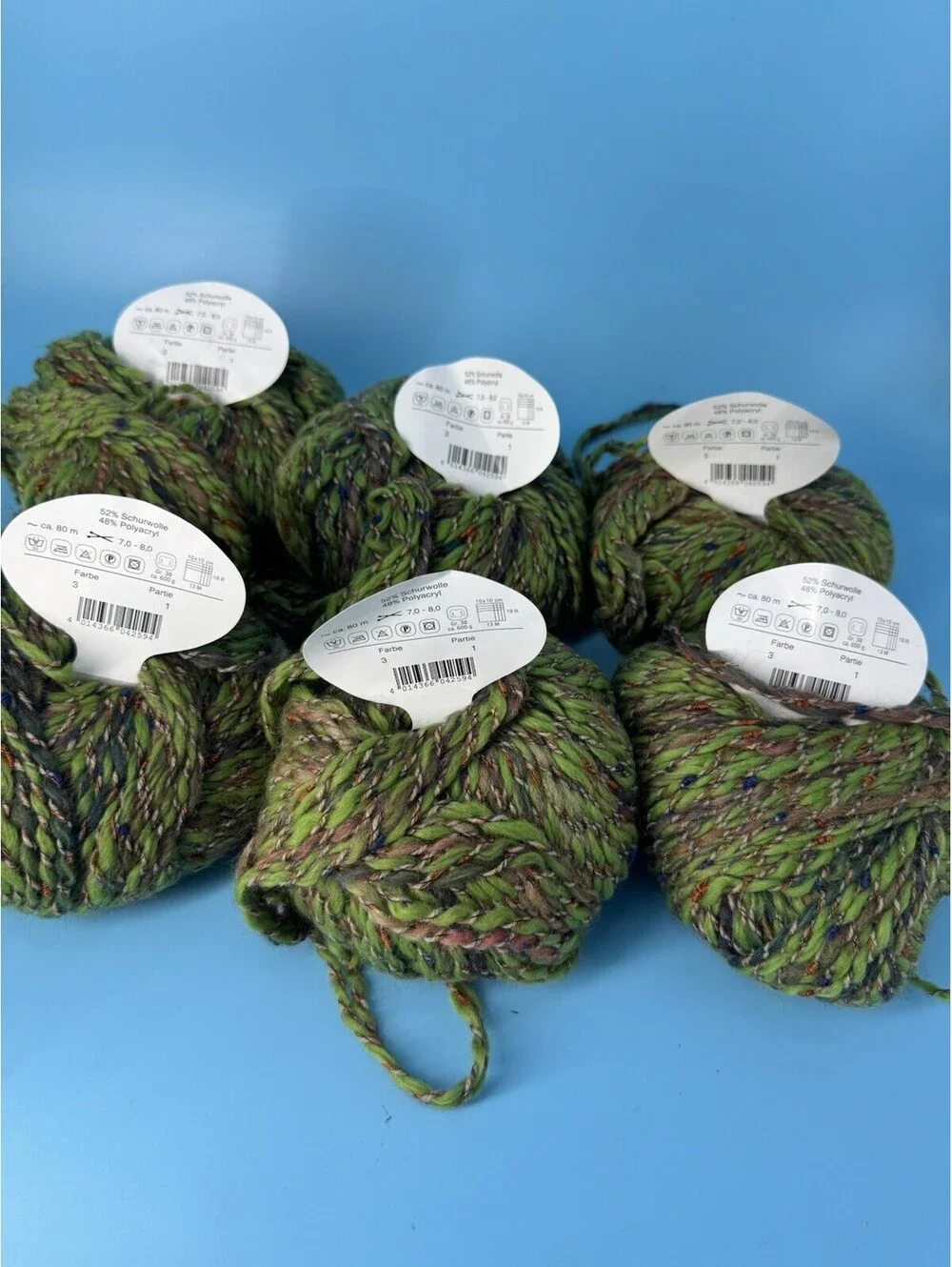 ON line LINIE 76 CUP Yarn Lot of 8 Color 3 Virgin Wool Blend Germany Knit Croche